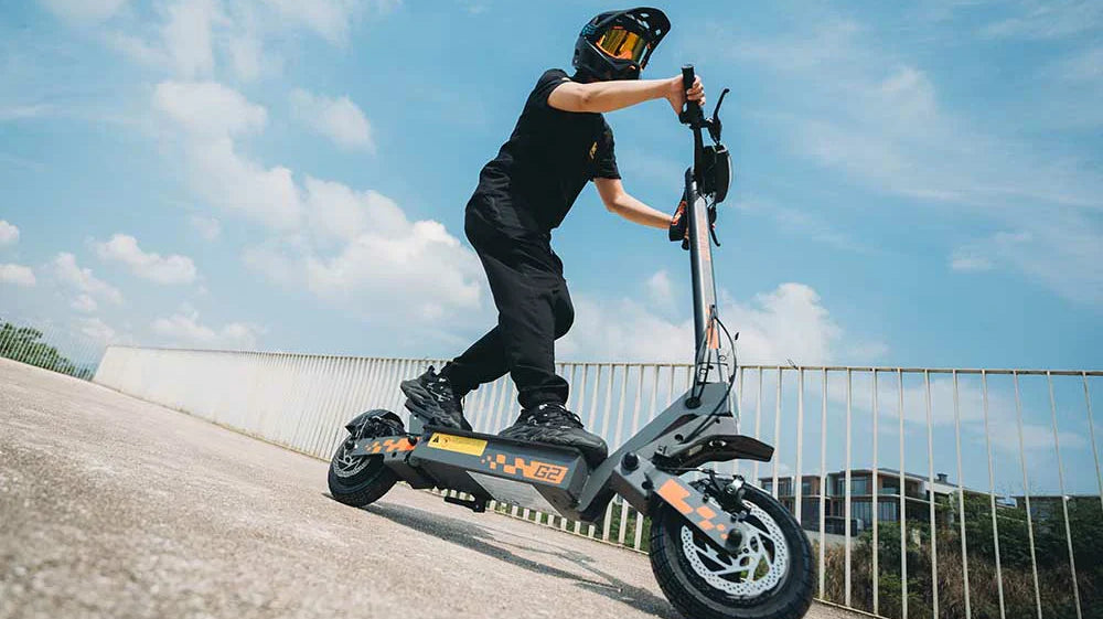 Why Kukirin Electric Scooters Offer Higher Weight Capacity Than Most Standard Scooters (And Why It Matters)