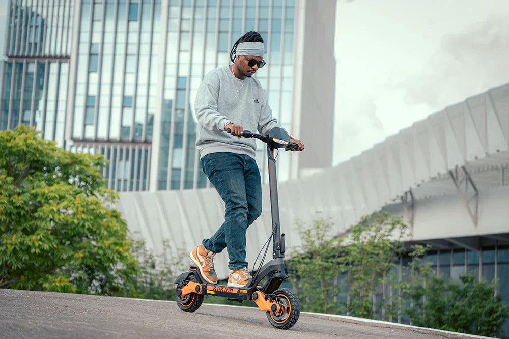 How to Choose the Right Electric Scooter for Urban Commuting