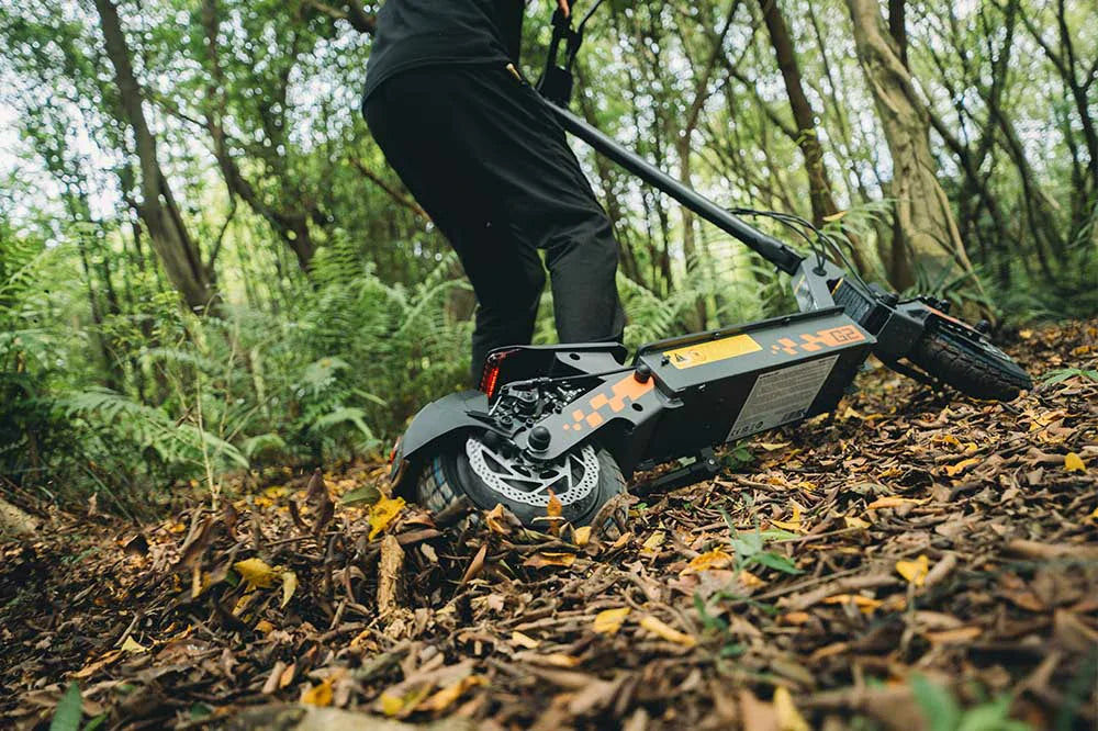 Why Your Electric Scooter Battery Feels Weak Even When Fully Charged
